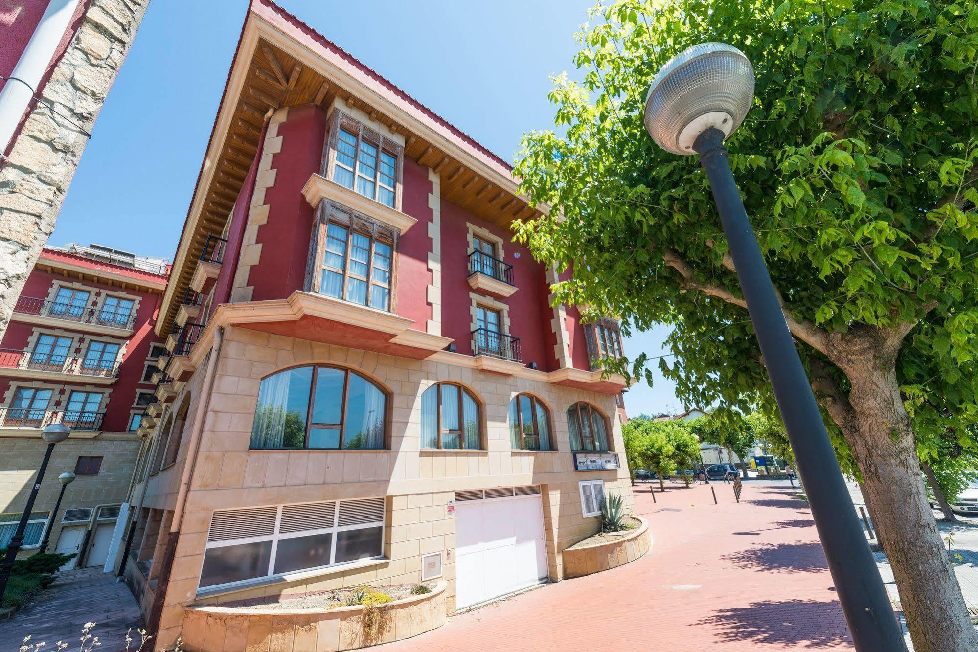 Tryp Bilbao Sondika Hotel Exterior foto